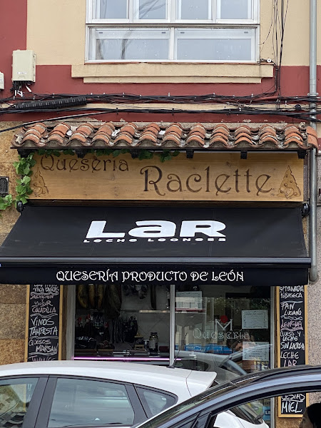 Quesería Raclette. — Cheesemaker in León